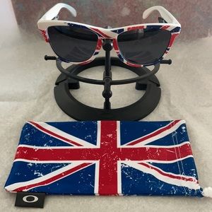 New Oakley Frogskins Union Jack British Flag